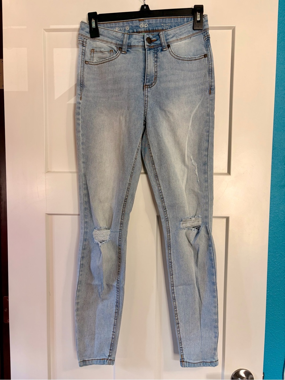 dip Light Blue Skinny Jeans with Knee Rips
